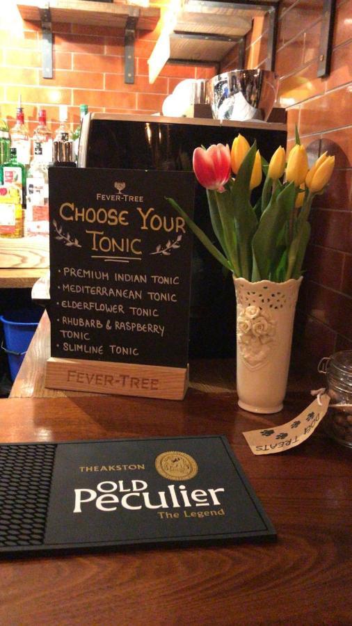 Hotel The Bay Horse, Masham Esterno foto