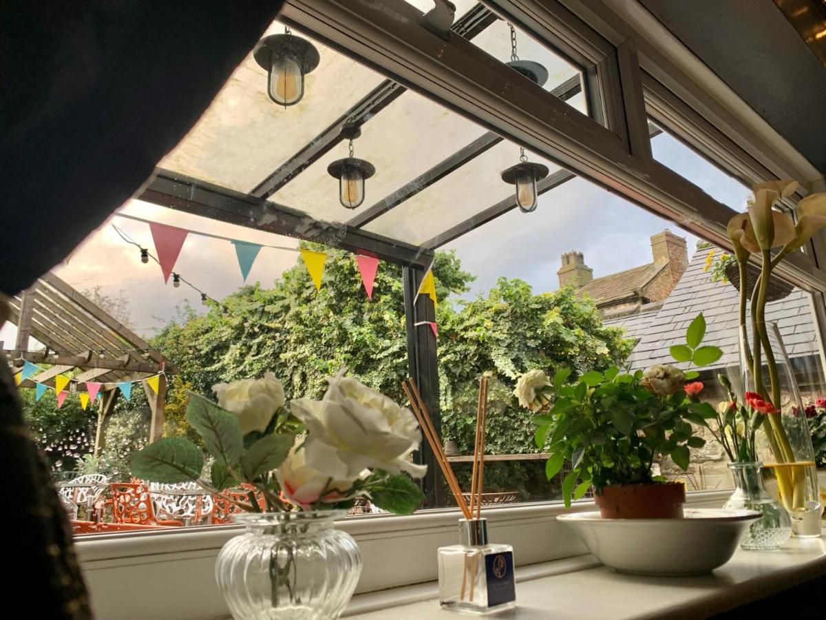 Hotel The Bay Horse, Masham Esterno foto